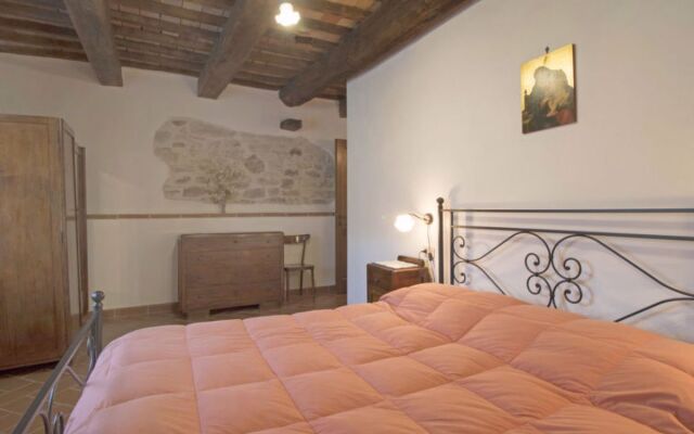 Santa Fiora retreat 30073