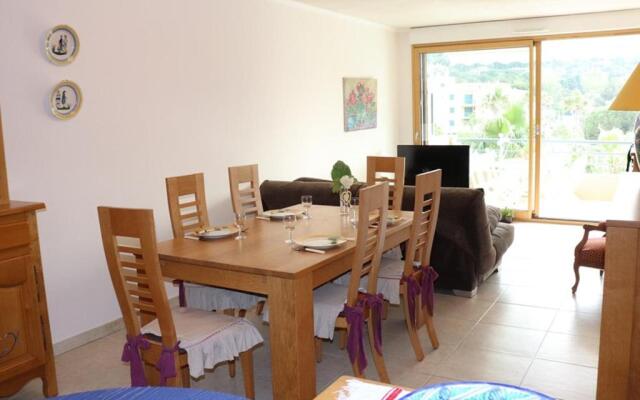 Appartement Cavalaire-sur-Mer, 3 pièces, 6 personnes - FR-1-100-218