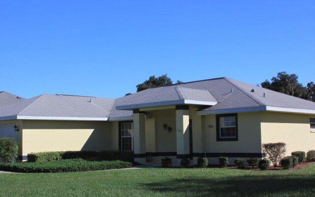 Villa Tineke - Golfcourse - 4 Bedroom