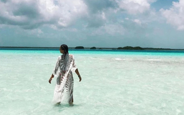 Departament & Pool and Parking Ariany