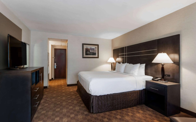 Отель Wyndham Southbury