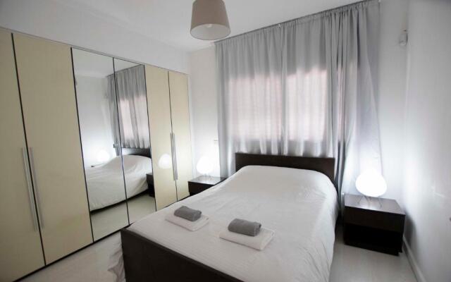 Glabur Fabulous 2 BDR Nicosia Center Free Parking & Wifi