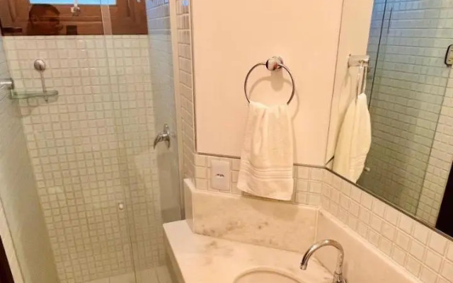 Casa Peixinho - Reserva Imbassaí 3 suítes