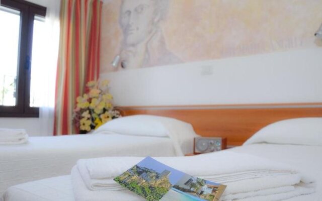 Sale Hotel