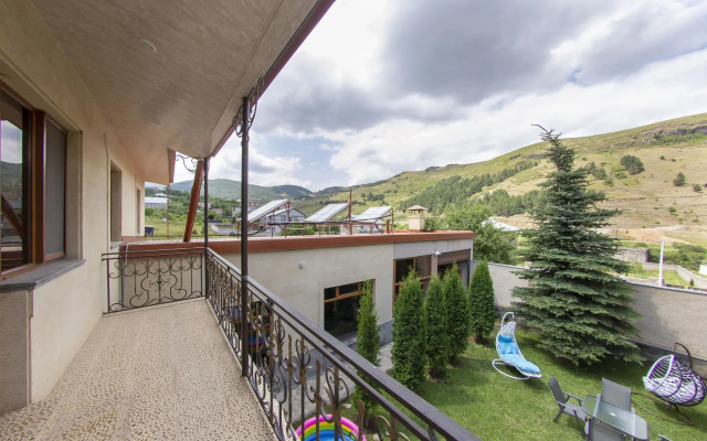 Tsaghkadzor Inn (Tsaghkadzor Inn)