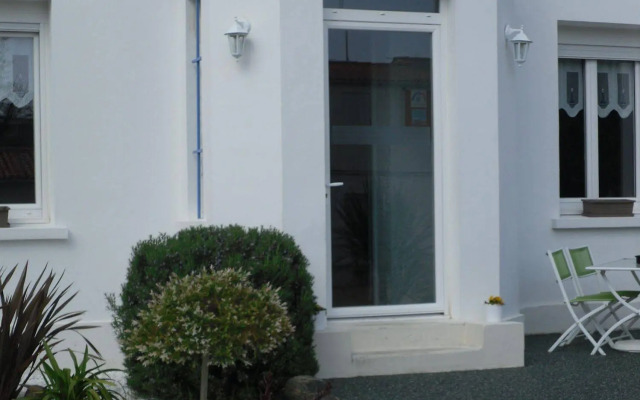 Ptit Dej Hôtel Corinna