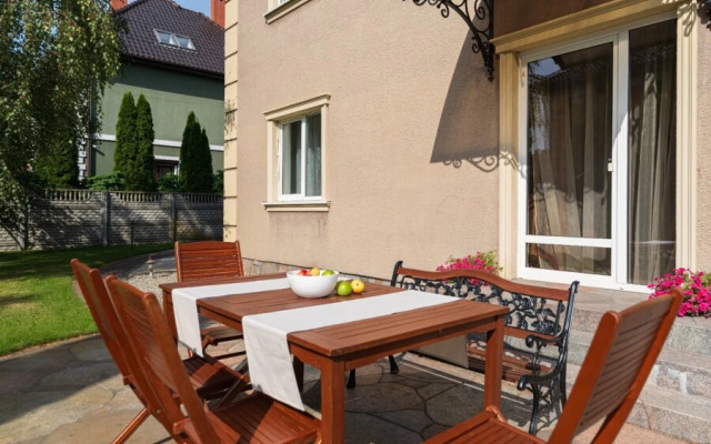 Apart Deluxe Легенды моря на Высоцкого 14