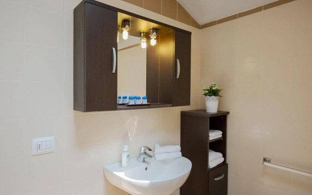 Nino Residence