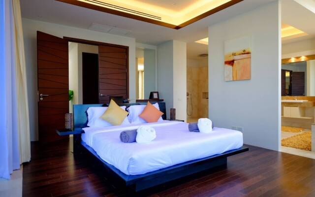 "hilltop Wow 4br Seaview Pool Villa at Naithon Beach"