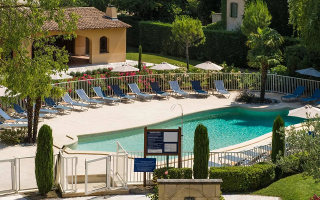 Hotel Novotel Aix en Provence Pont de l'Arc Fenouillères