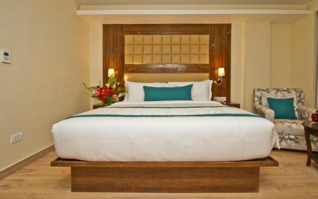 Beyond Stay Himalayan Monal Manali