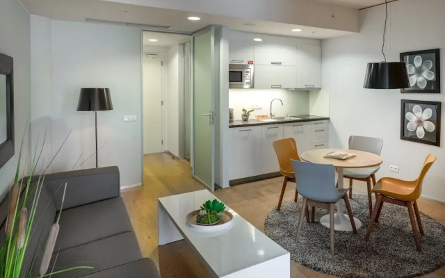 VN3 Terraces Suites by Adrez Living