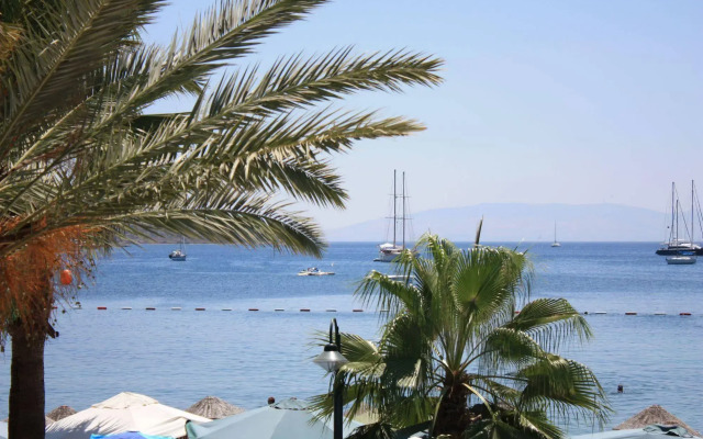 Toloman Hotel Bitez Beach