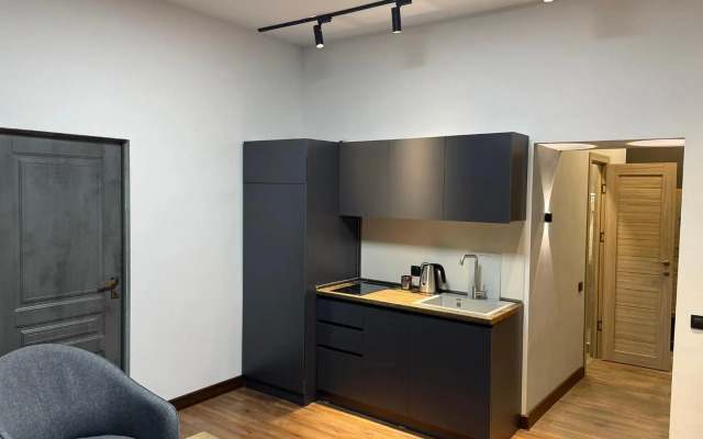 1BDB apartment in the small center