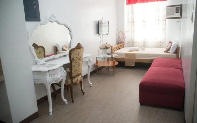 ROOMS498 - Hostel