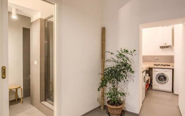 Trastevere budget studio