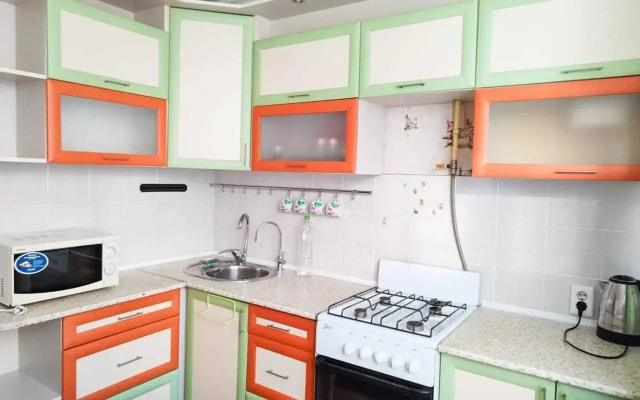 Apartments on Traktorostroiteley Avenue 16k2