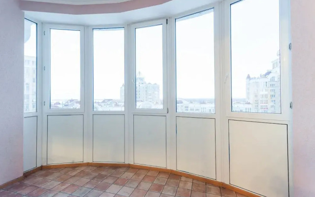 Luxury apartment near the Dnieper embankment