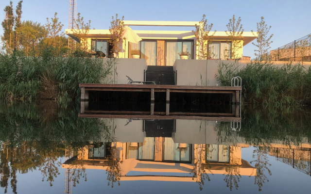 Luxury Villa Near the Harderbos