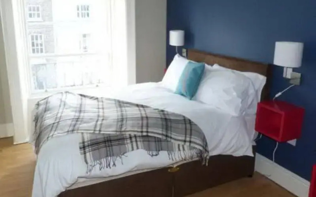 Adelphi Guesthouse