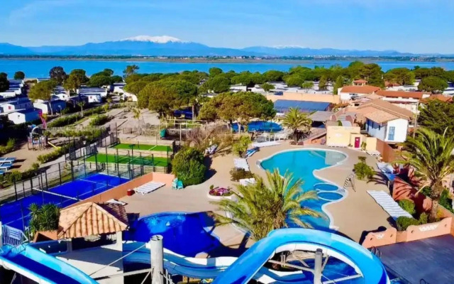 Mobil home 8 personnes