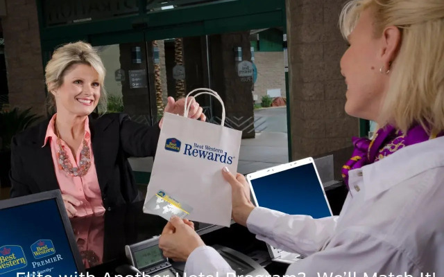 Best Western Plus Revere Inn & Suites