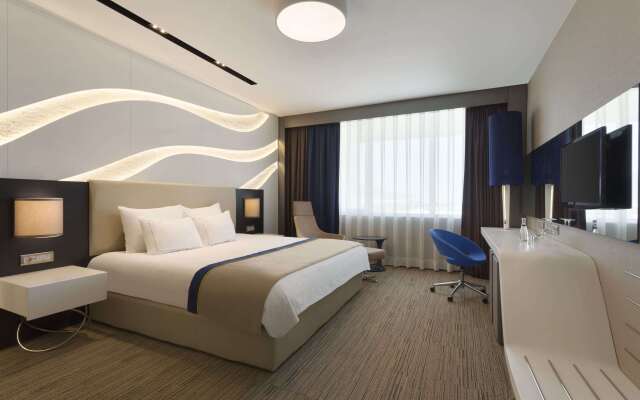 Ramada Hotel & Suites by Wyndham Izmir Kemalpasa