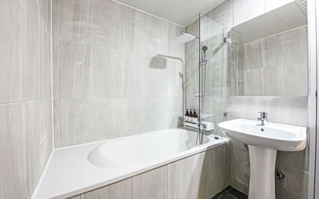 Quality Inn Mountain Ranch Resort