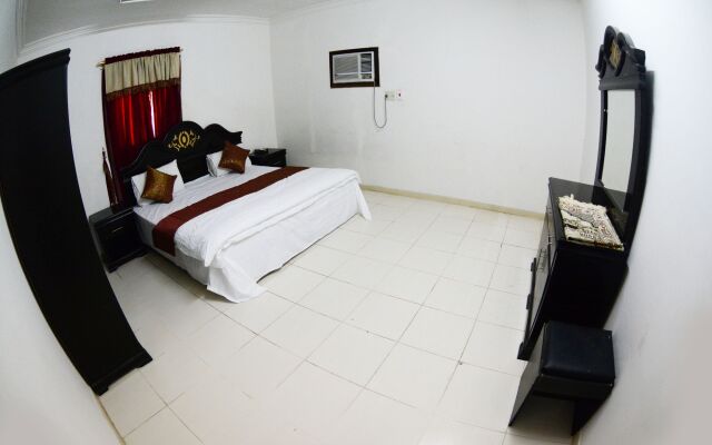 Al Eairy Furnished Apartments Dammam 2