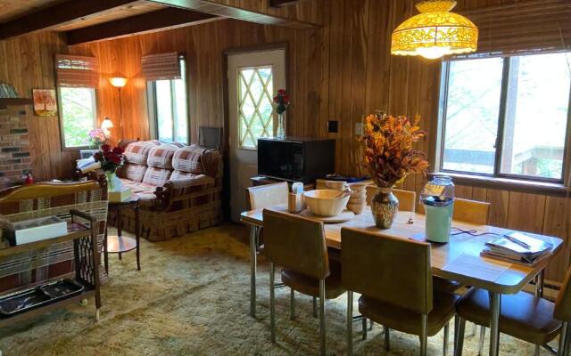 Saw Creek Cabin - Regent Hilltop