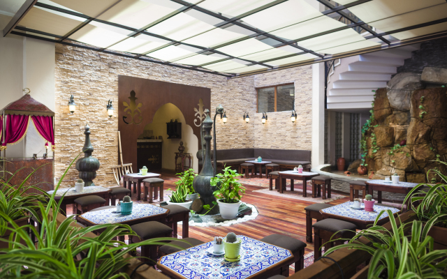 Hotel Turan Prince 