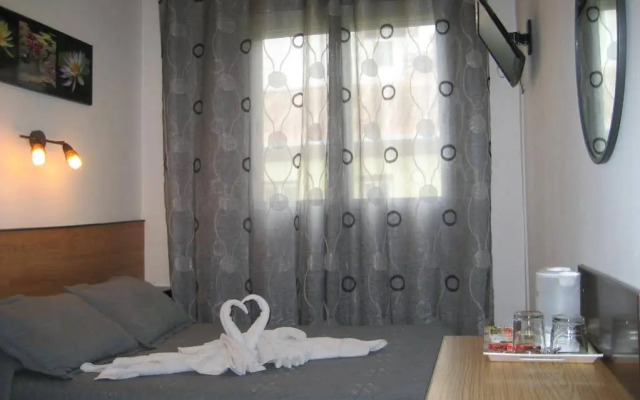 Hostal Huespedes Toledo