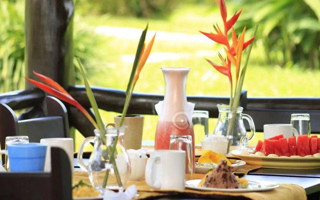 Hotel Tangara Arenal