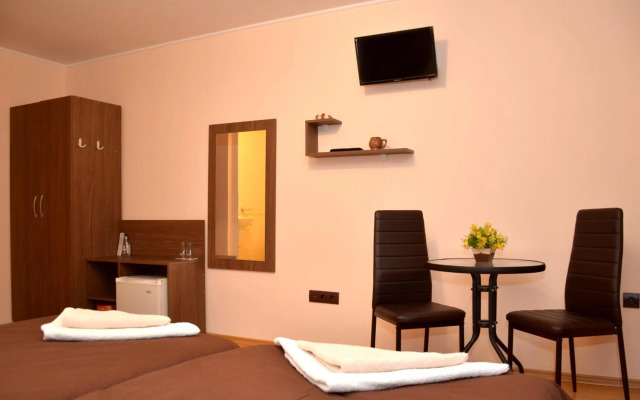 Стаи за Гости Тони и Крис