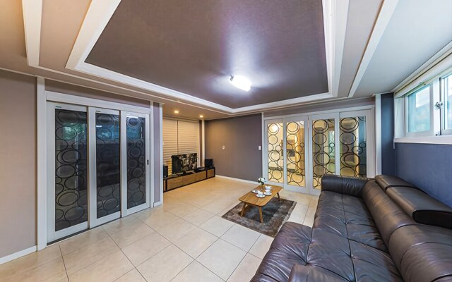 Wow House