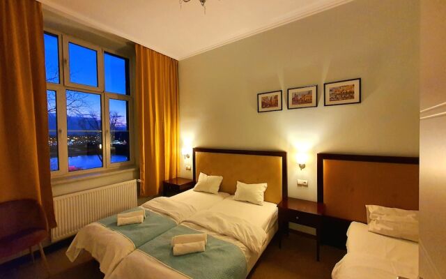 Holiday Suites Cracow