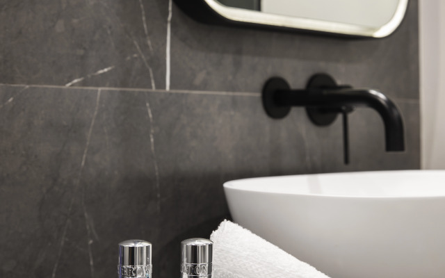 Moloko Executive Apartments And Hotel
