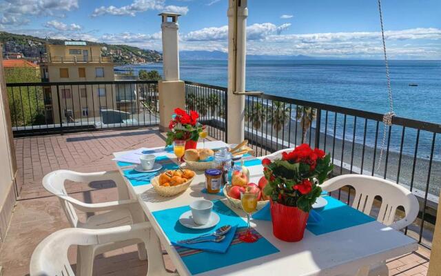 House Gino Attic by Holiday World