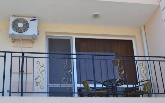 Villa Maria 2