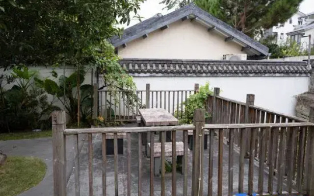 Jinshui Tingshan Inn