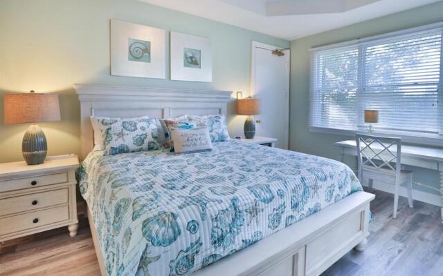 Ibis At The Sanctuary A302