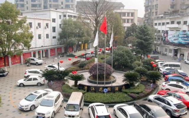 Qing Jiang Garden Hotel