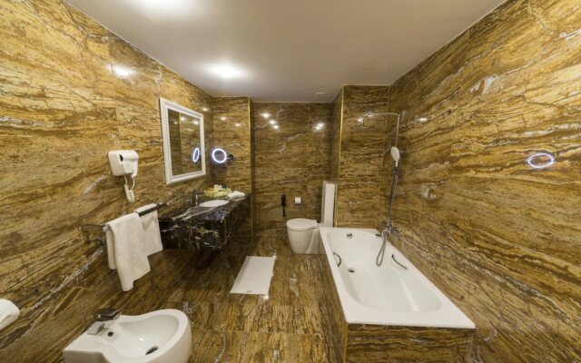 Hotel Le Beau Rivage Bleu