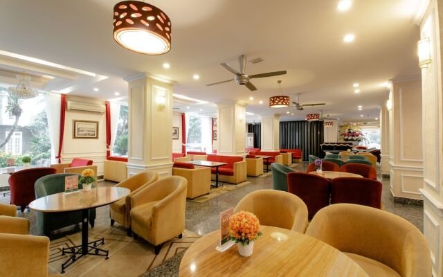 White Palace Thai Binh Hotel 1