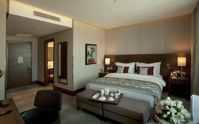 Crowne Plaza Istanbul - Oryapark by IHG