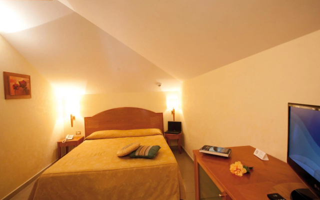 Hotel Tirreno