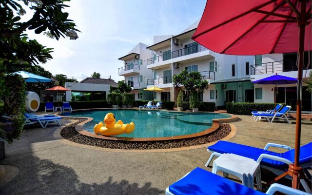 Pool Access 89 @Rawai Hotel