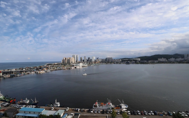 Sunrise Hotel