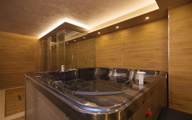 Brilliant Hotel & Spa