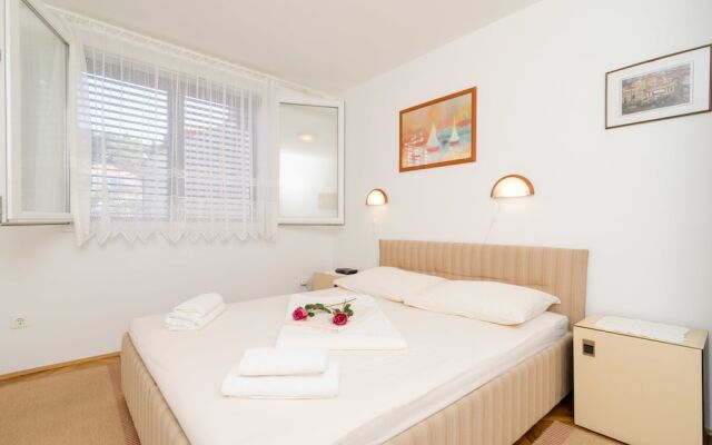 Apartment Domenica 2